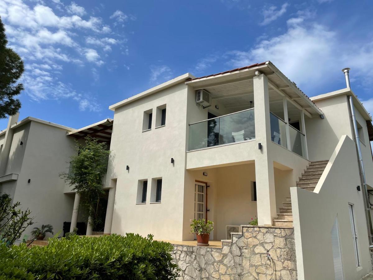 Andromahi Apartments Laganas Bagian luar foto