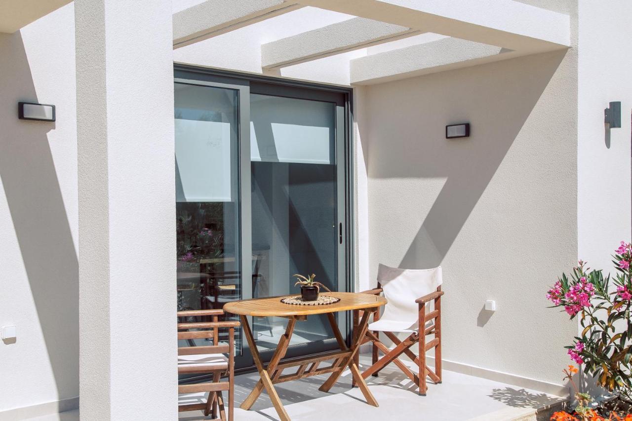Andromahi Apartments Laganas Bagian luar foto