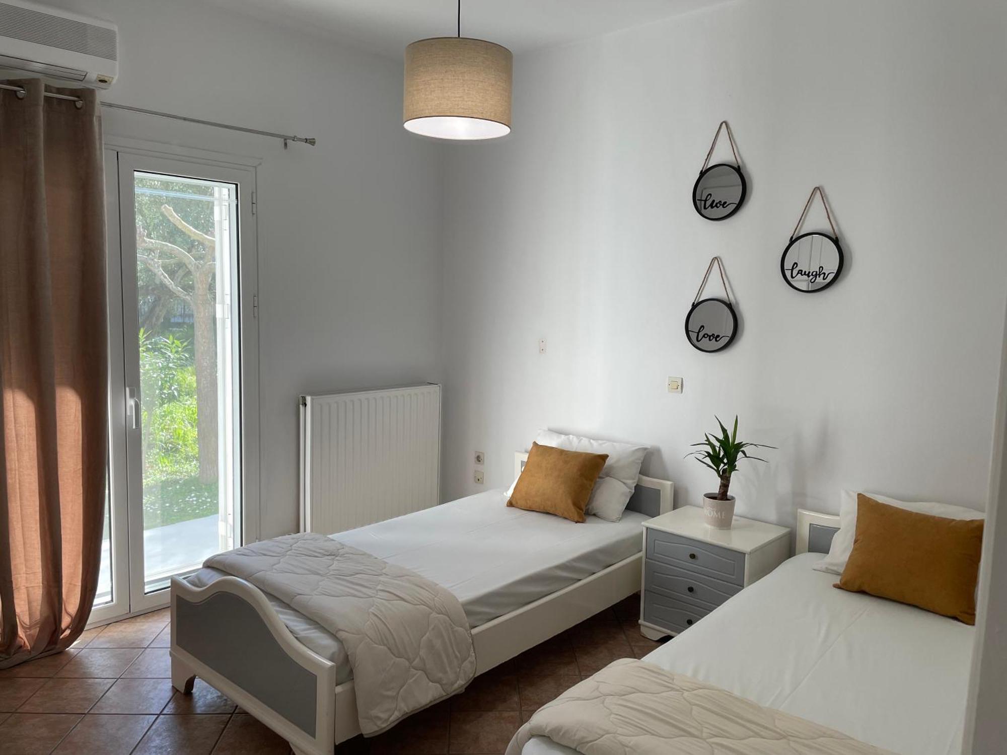 Andromahi Apartments Laganas Bagian luar foto